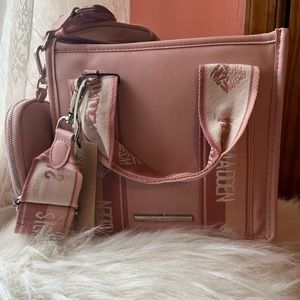 Steve Madden BWebber Crossbody Purse